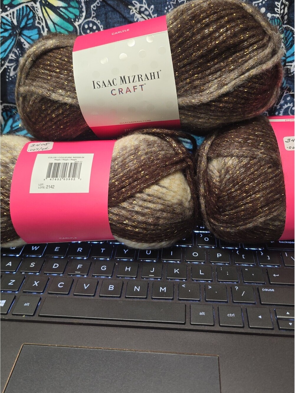 2 Isaac Mizrahi Premier Yarn Color Carlyle Regis Browns Beige w/Gold Metallic